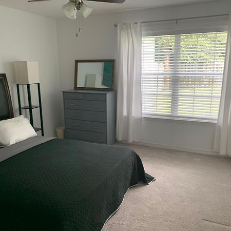 Charming 2 Bdr 1 Bath Home Fenced Byard N Pensacola Pet Friendly Close To Bases Luaran gambar